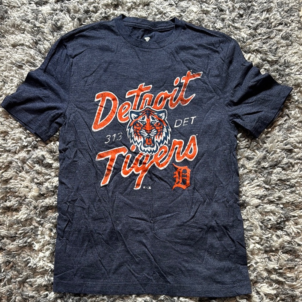 Fanatics Blue and Orange Short Sleeve Tee Detroit Graphic